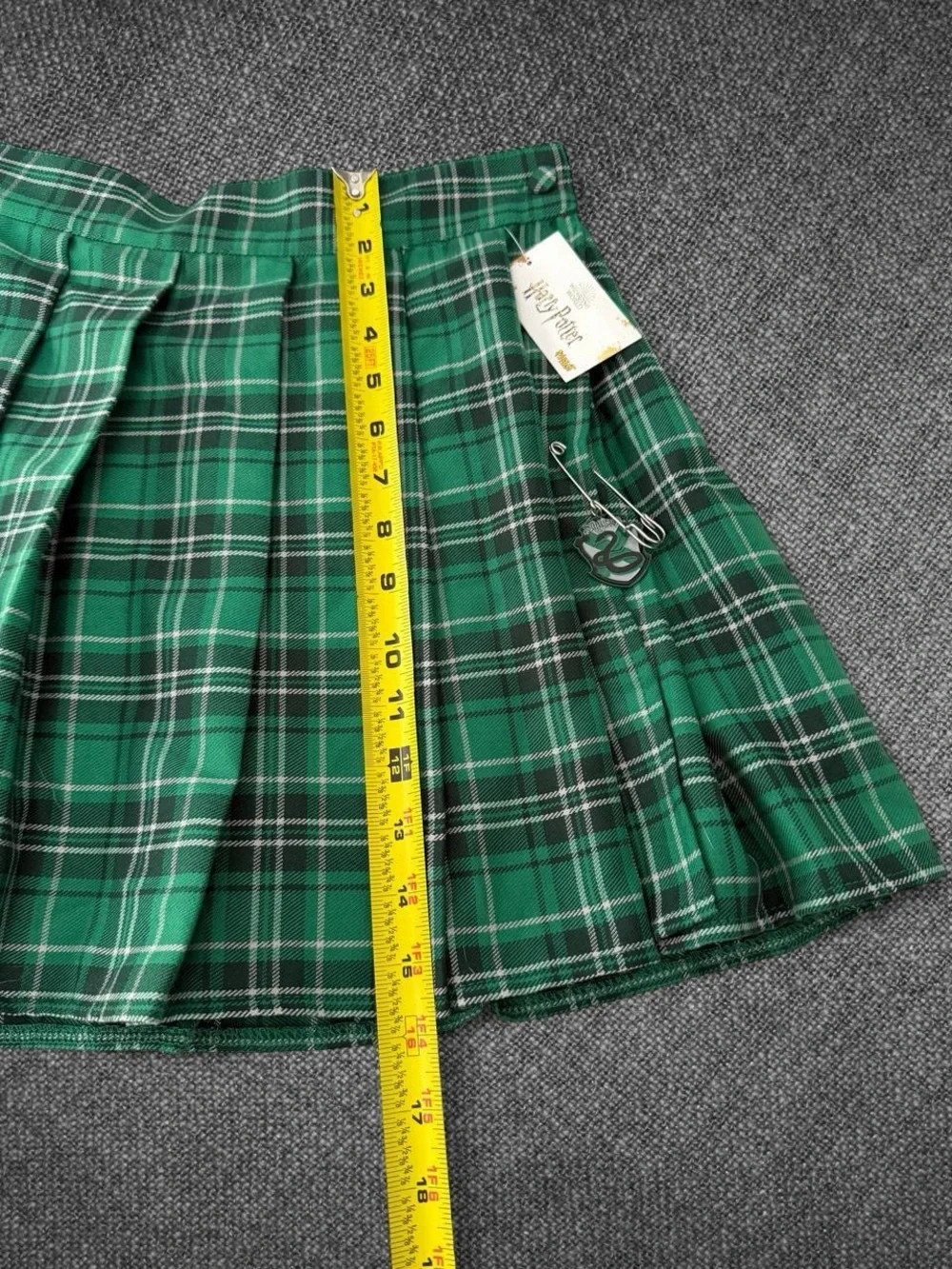 Spirit Harry Potter Slytherin Girls Size Small Green Plaid Pleated Mini Skirt